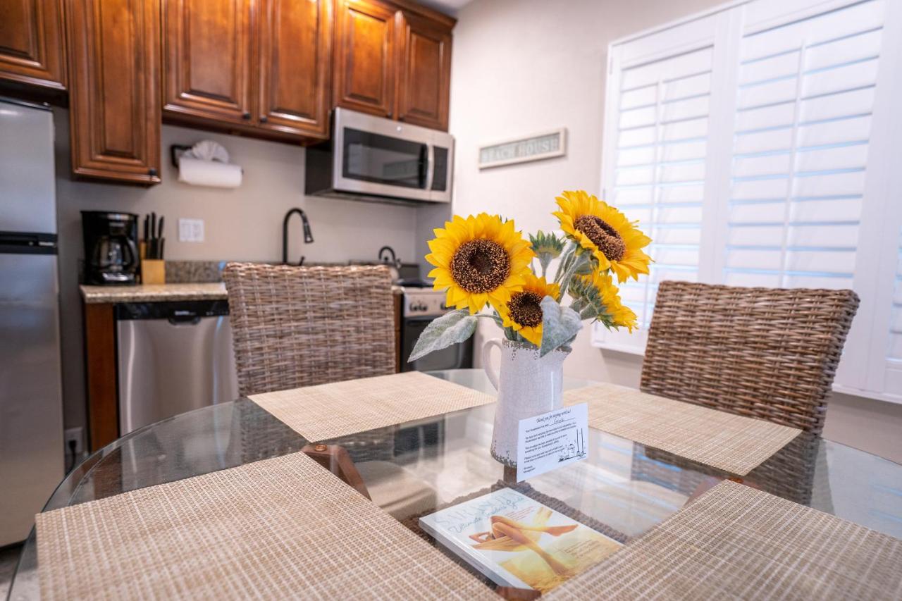 Deluxe Suite Unit 107 at The Capri at Siesta