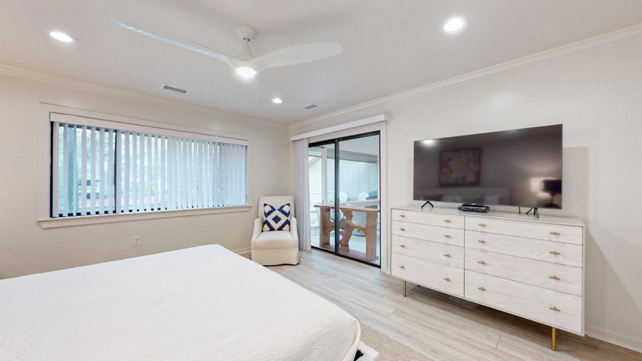 | 487 Captain's Cove
