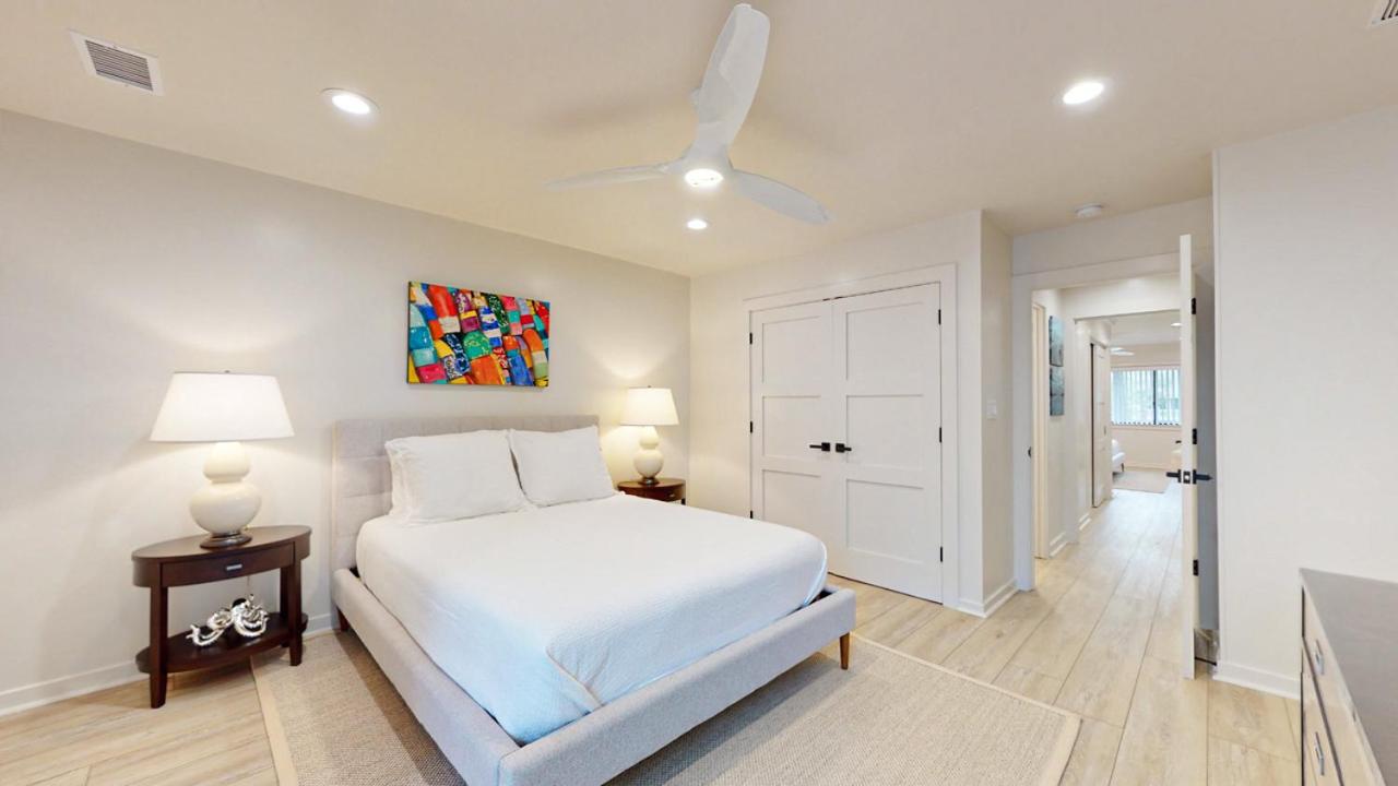 | 487 Captain's Cove