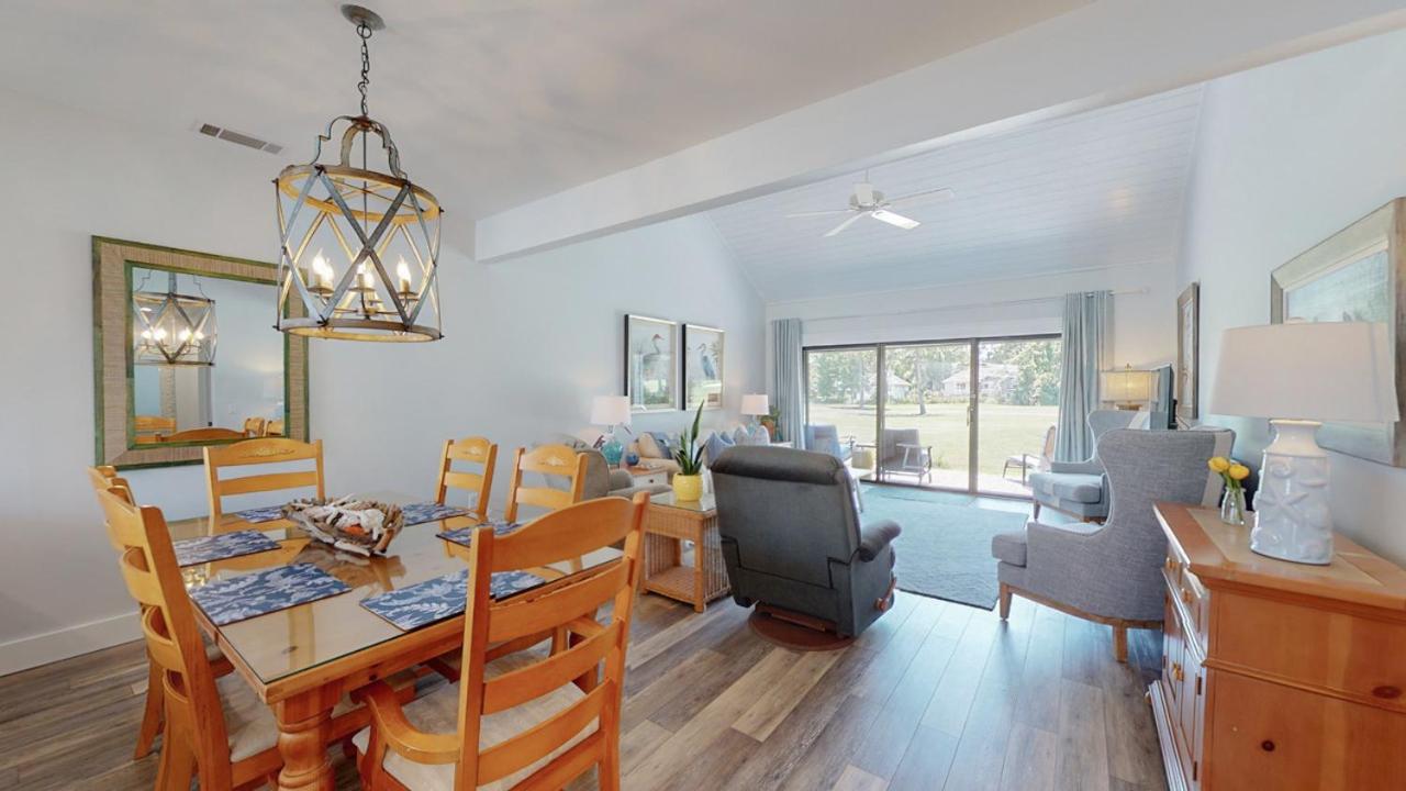 | 934 Inverness Village