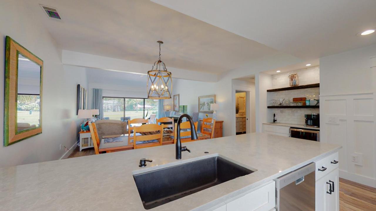 | 934 Inverness Village