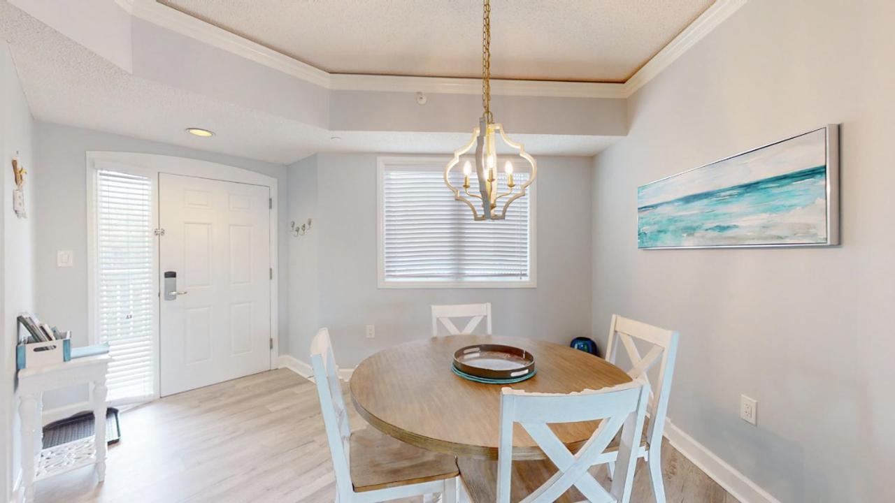  | 406 Windsor Place