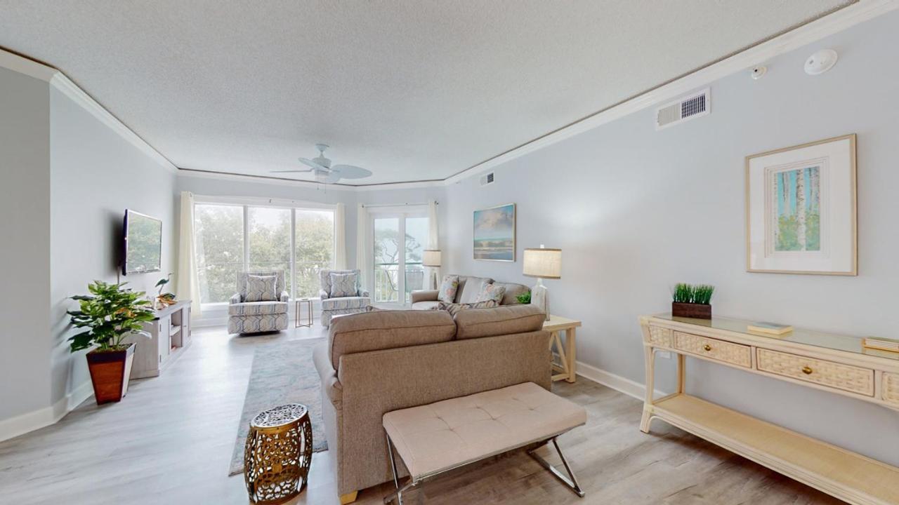 | 406 Windsor Place