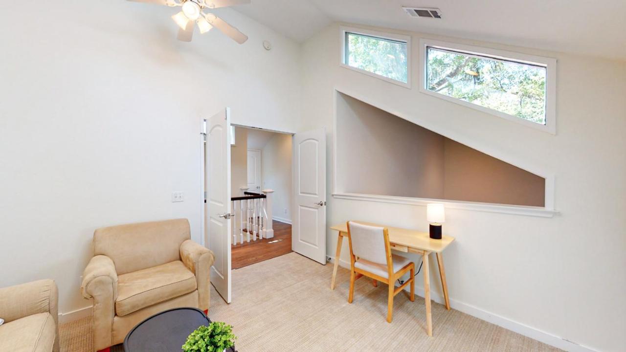 | 956 Inverness Village