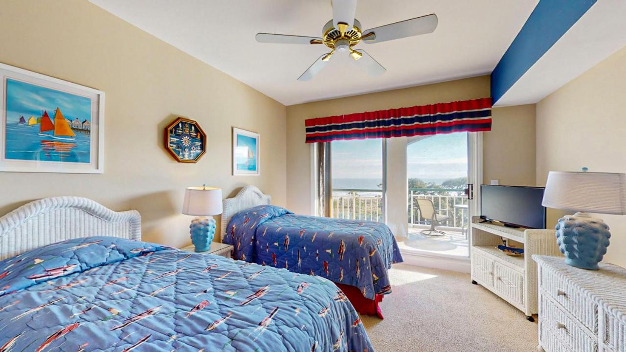 | 4505 Windsor Court North