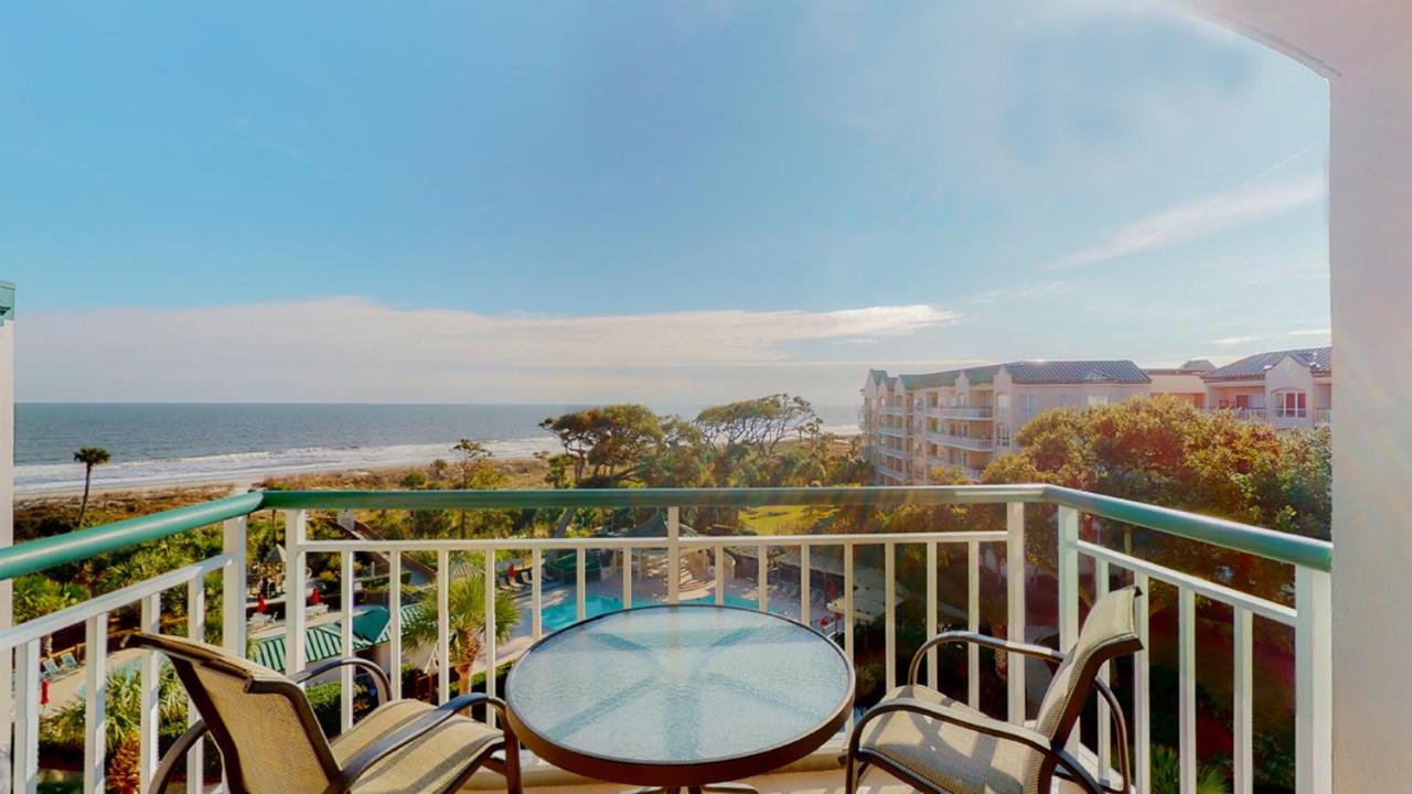 | 4505 Windsor Court North