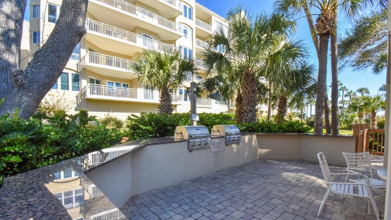  | 211 Windsor Place