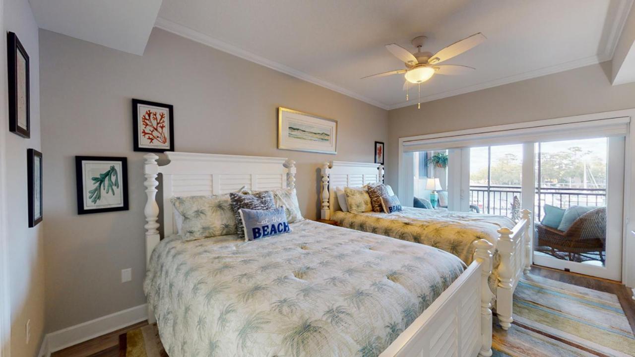  | 210 Mainsail