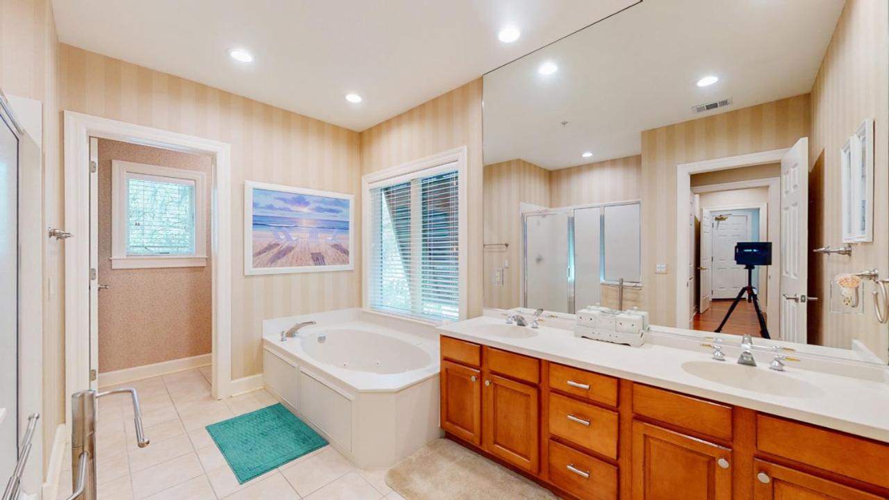 | 8118 Wendover Dunes