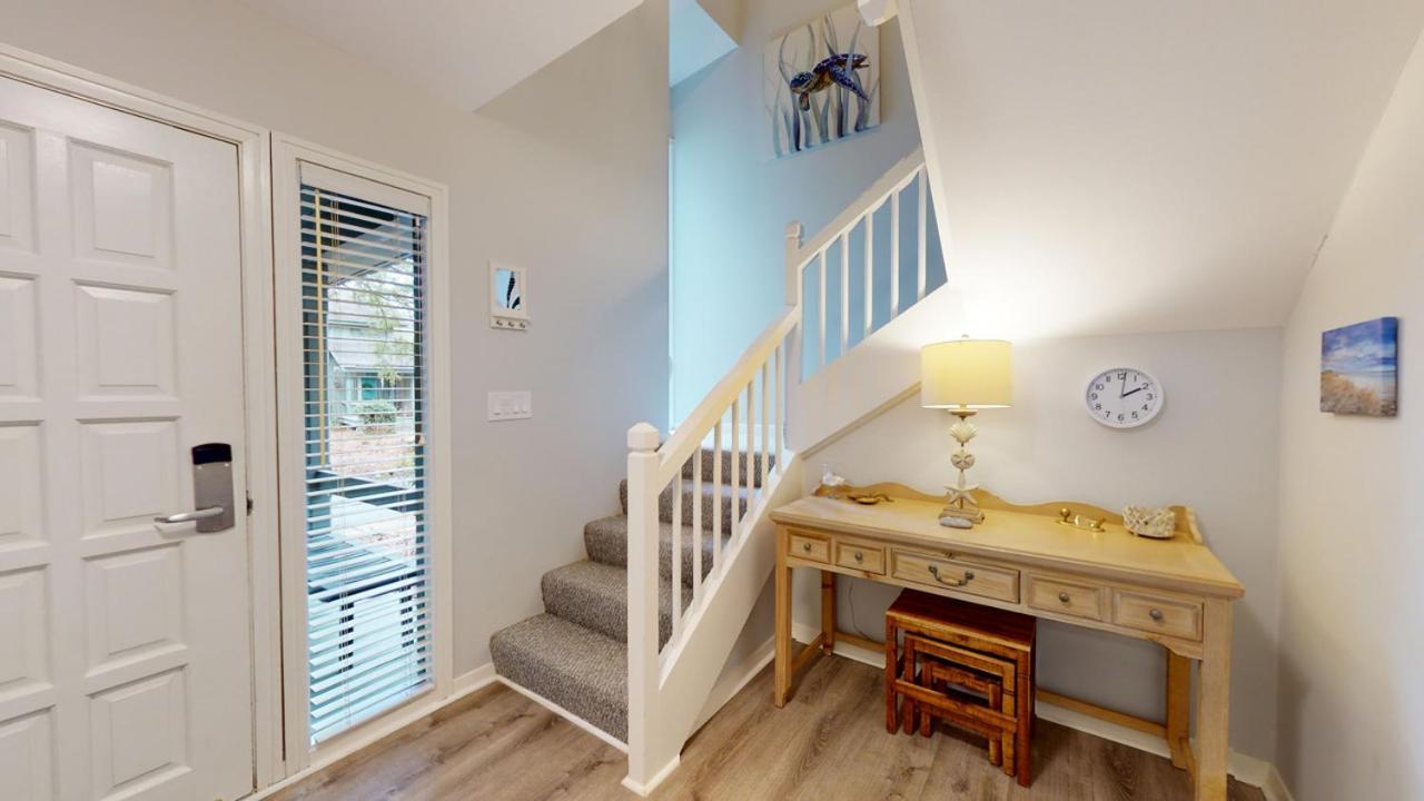  | 36 Hickory Cove