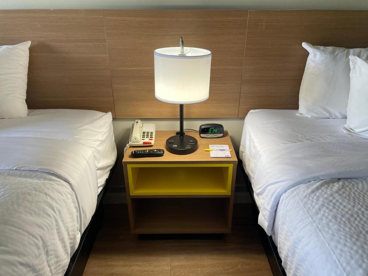 Studio Suite with Two Double Beds - Non-Smoking at Days Inn by Wyndham Valdosta/Near Valdosta Mall