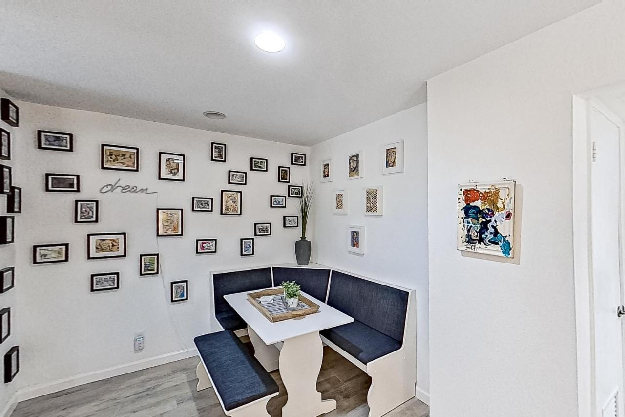 | Blanco Street Retreat