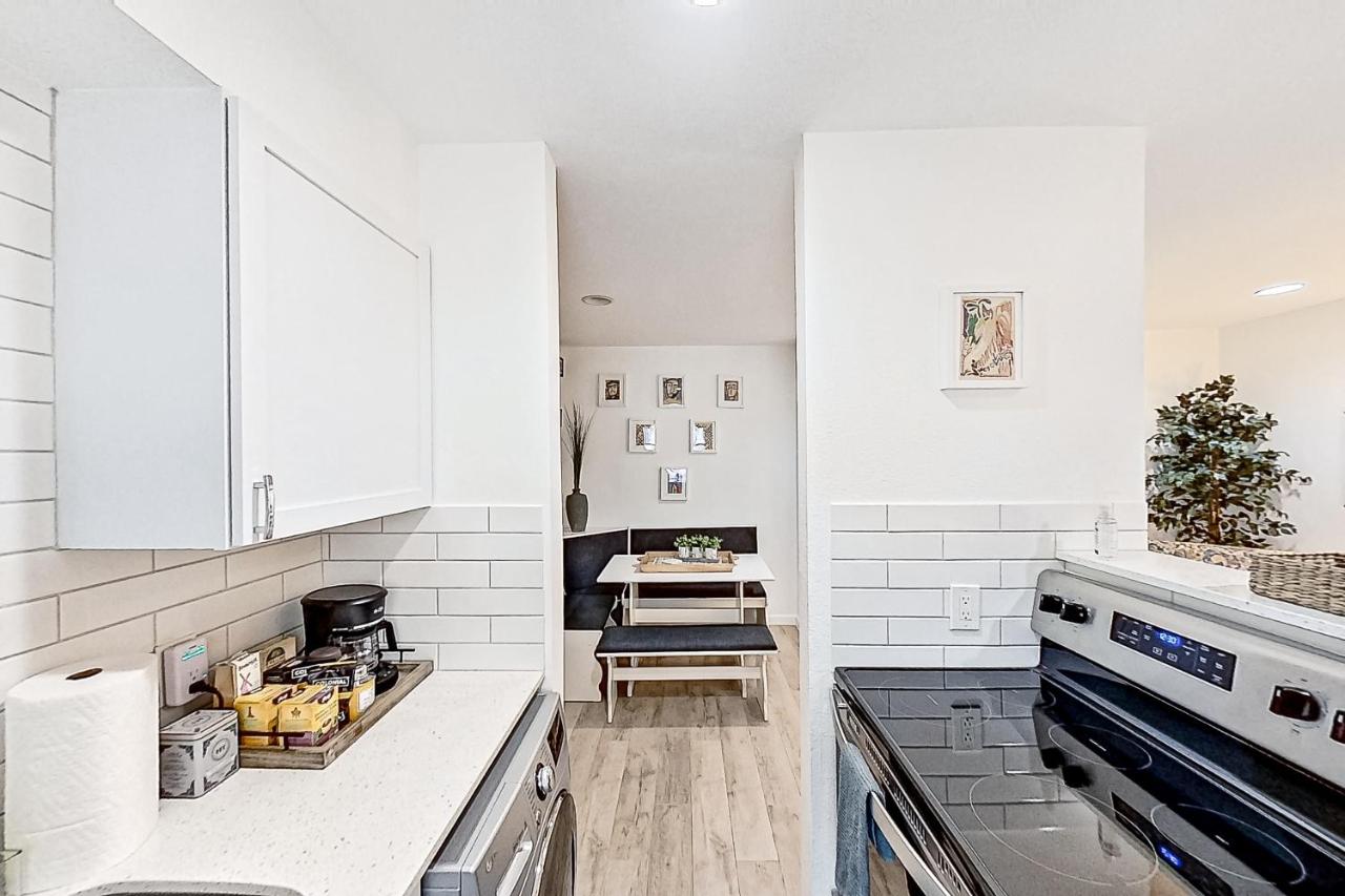 | Blanco Street Retreat