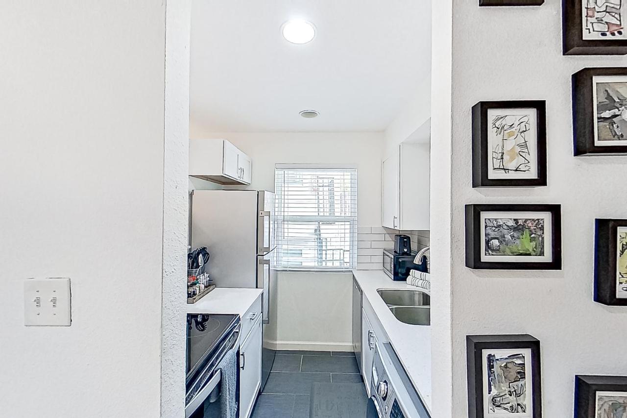| Blanco Street Retreat