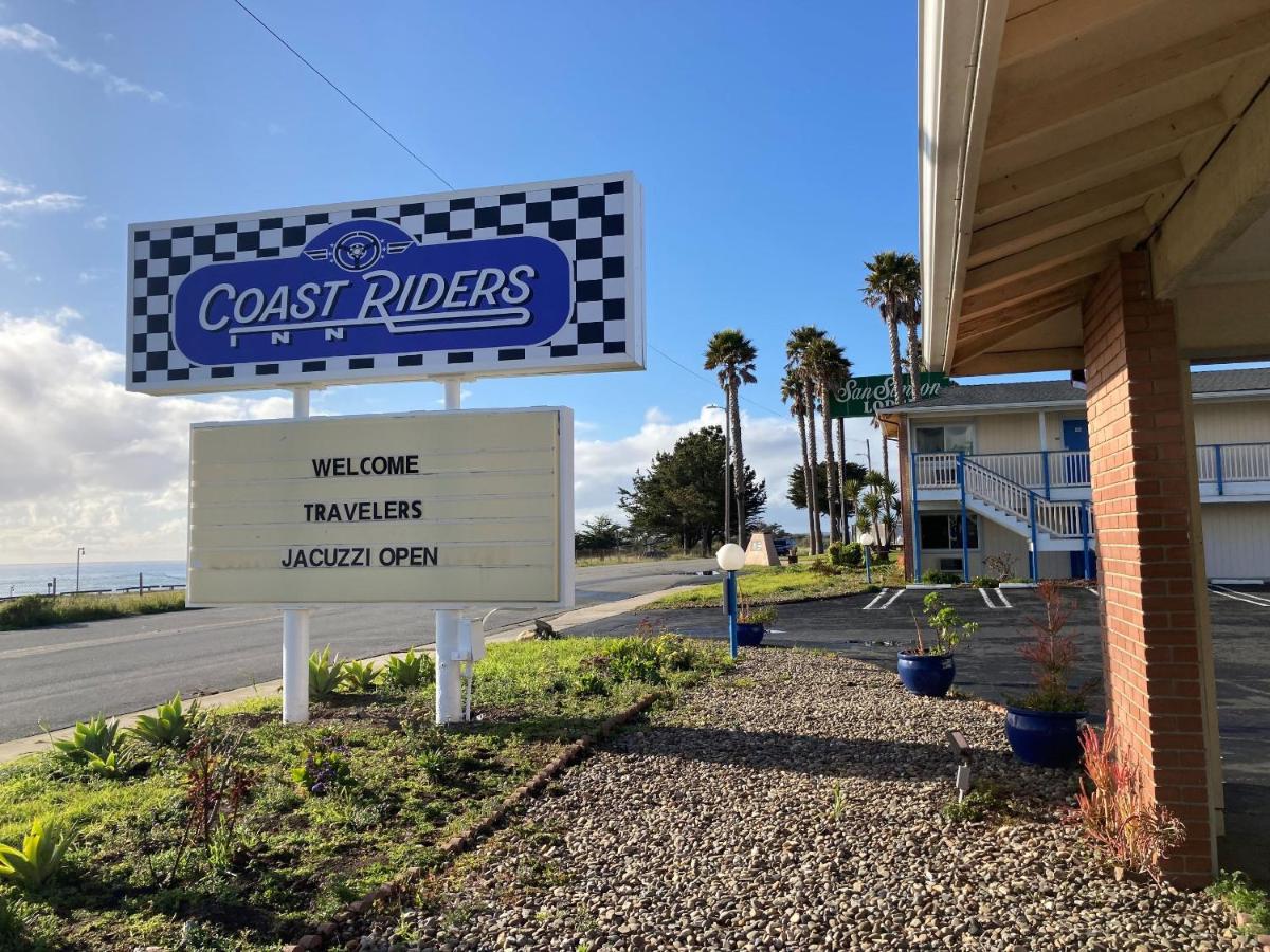 | Coast Riders Inn