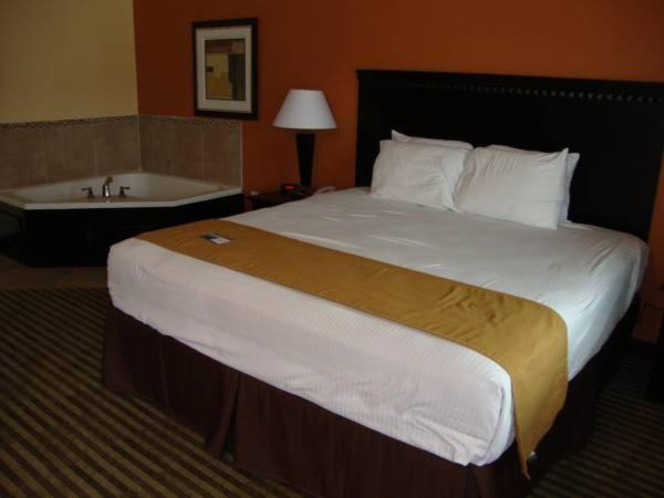 | Montigo Inn