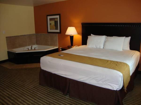 | Montigo Inn