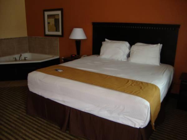 | Montigo Inn