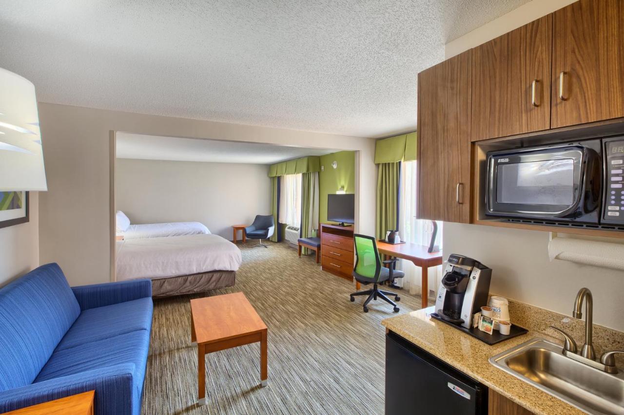  | Holiday Inn Express Hotel & Suites Raleigh North - Wake Forest, an IHG Hotel