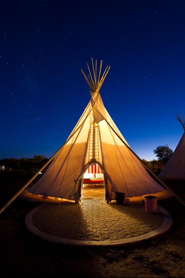| El Cosmico