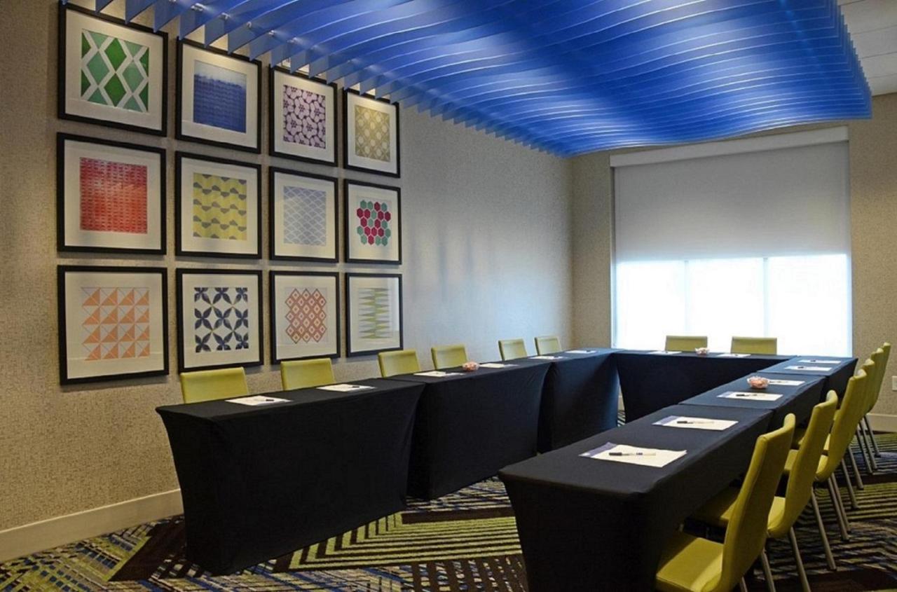 | Holiday Inn Express & Suites Franklin - Berry Farms, an IHG Hotel