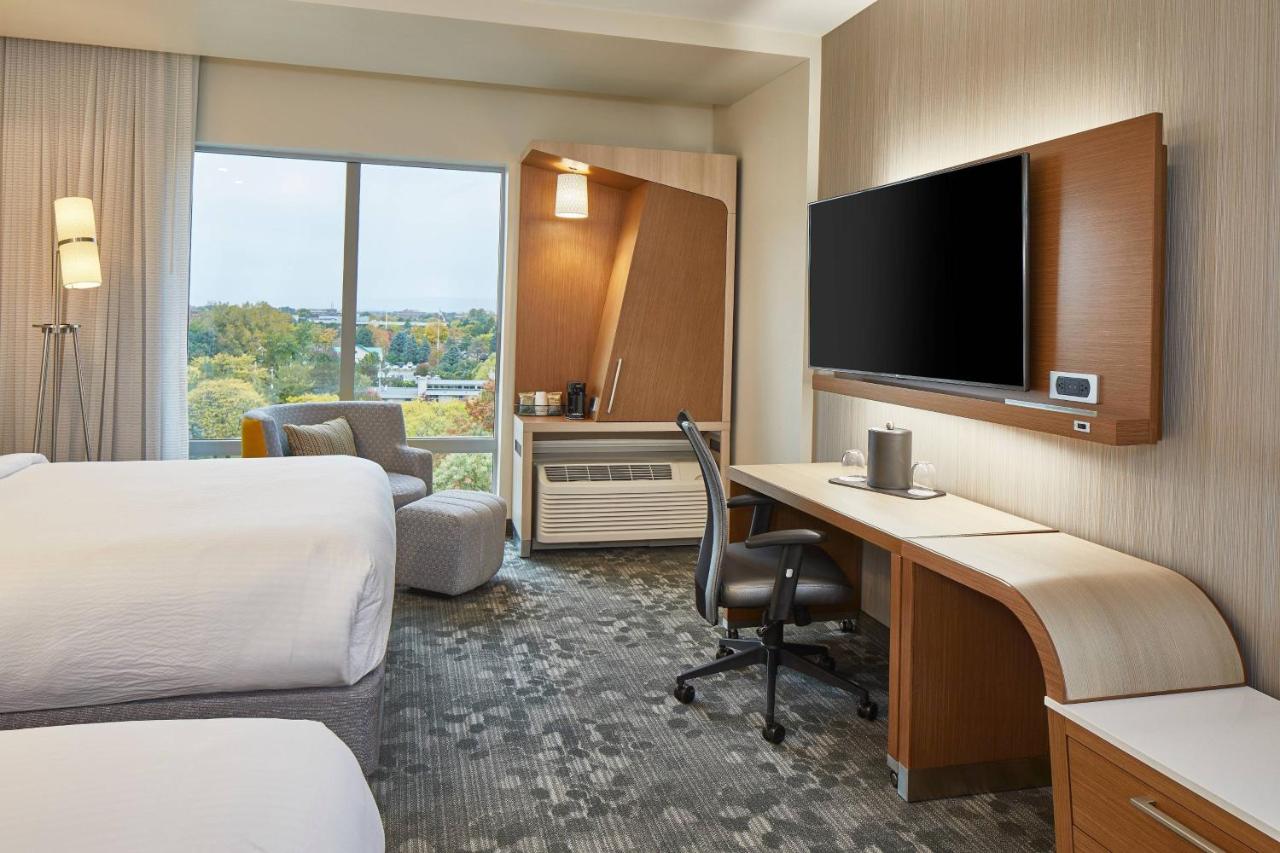  | Courtyard by Marriott Albany Airport