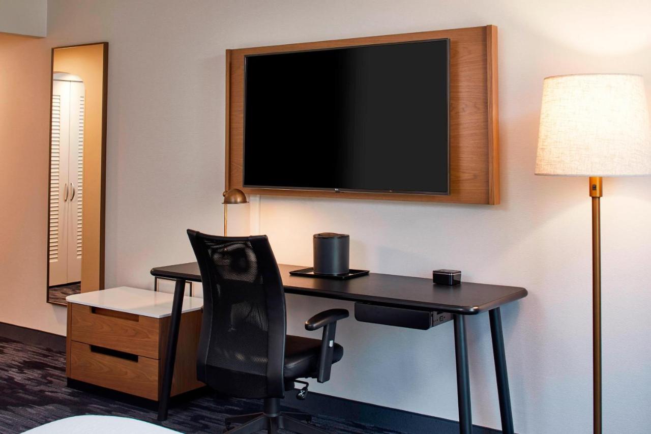 | Fairfield Inn & Suites by Marriott Albany Airport