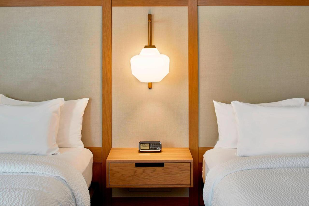 | Fairfield Inn & Suites by Marriott Albany Airport