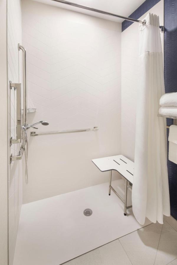 | Fairfield by Marriott Inn & Suites Franklin Cool Springs
