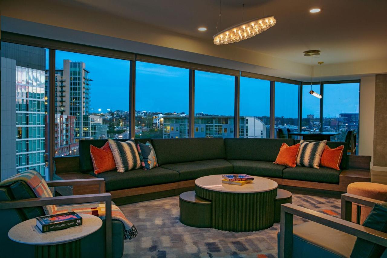WOW Suite 1 King, 1 Bedroom Vice Presidential Suite, 1 King at W Nashville