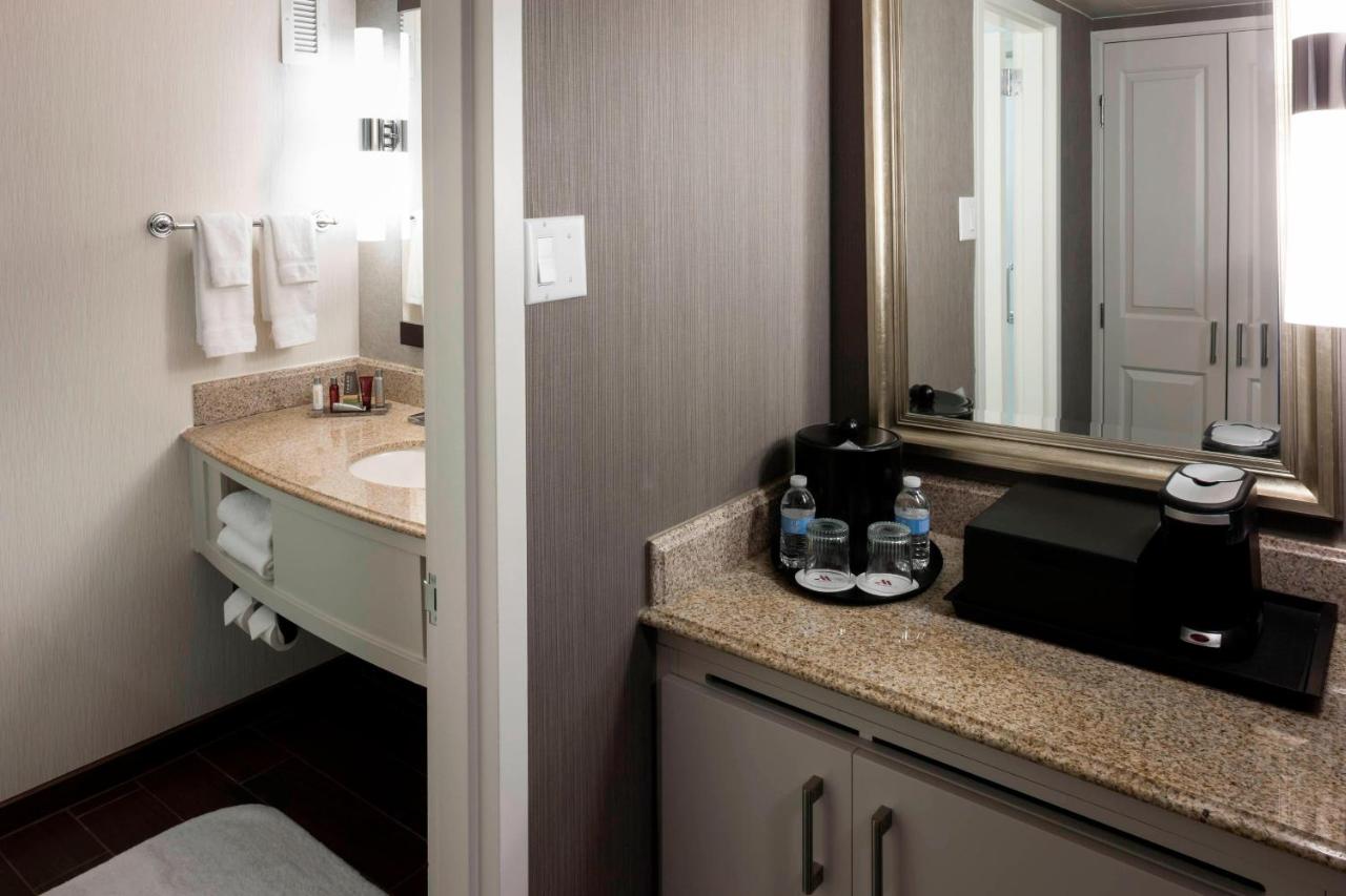 King or Double Room at Fairfax Marriott at Fair Oaks