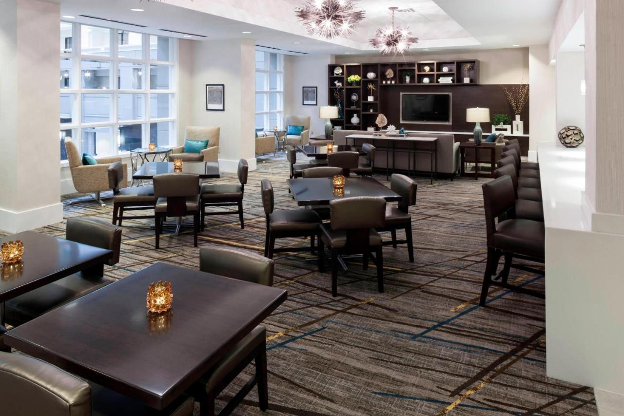 Concierge King or Double Room at Fairfax Marriott at Fair Oaks