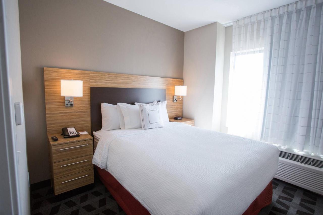 Two-Bedroom Suite at Towneplace Suites Southern Pines Aberdeen