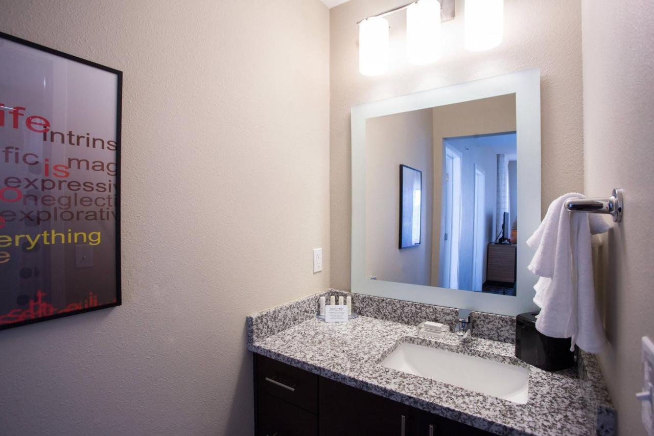 Two-Bedroom Suite at Towneplace Suites Southern Pines Aberdeen