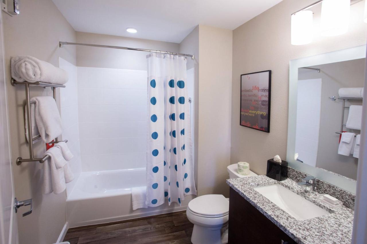 King Studio with Sofa Bed at Towneplace Suites Southern Pines Aberdeen