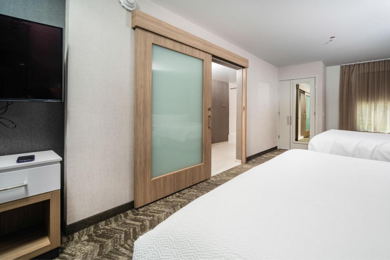 Suite with 2 Queen Trundle Beds at SpringHill Suites by Marriott Kenosha