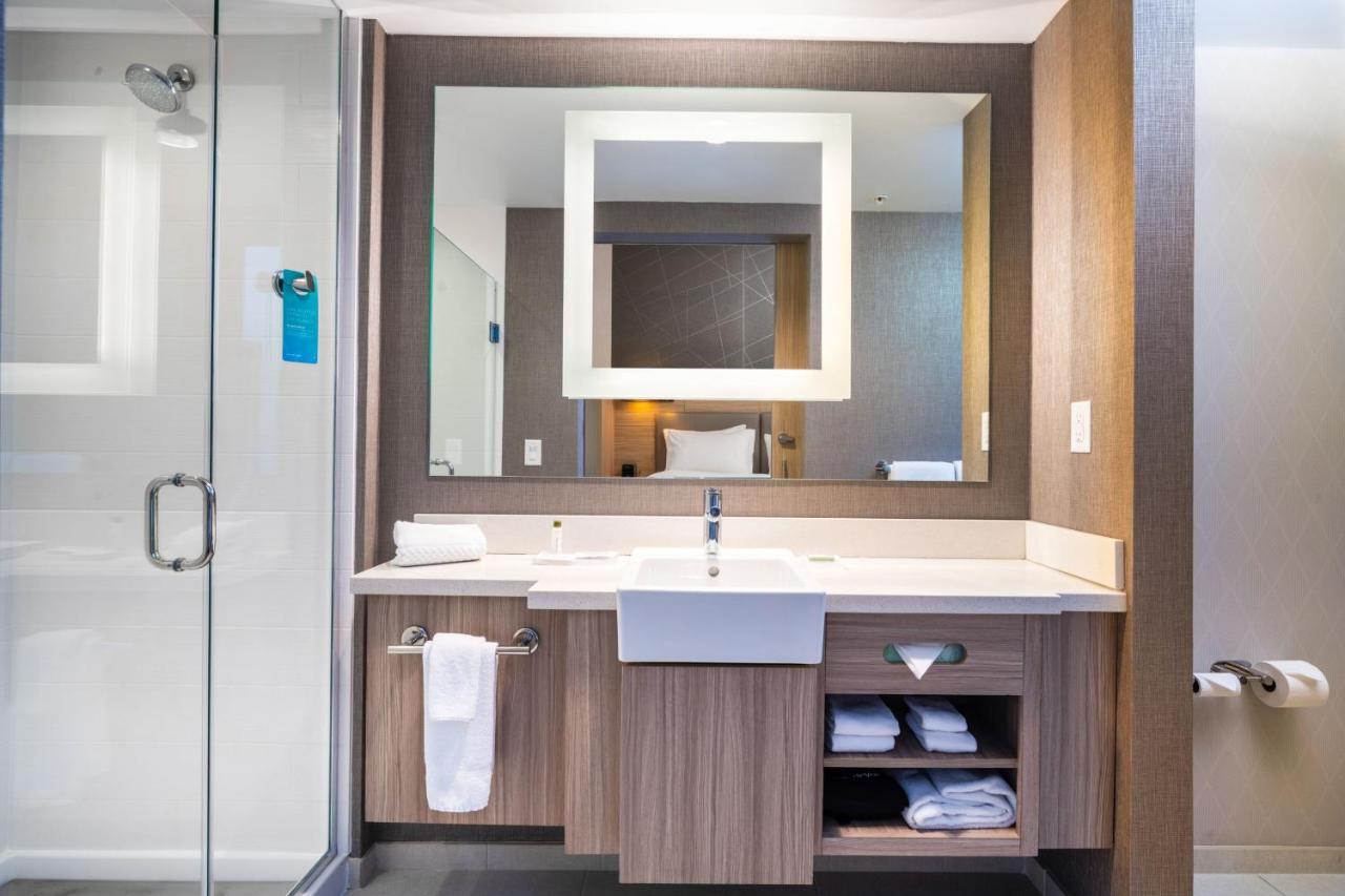 Suite with 2 Queen Trundle Beds at SpringHill Suites by Marriott Kenosha