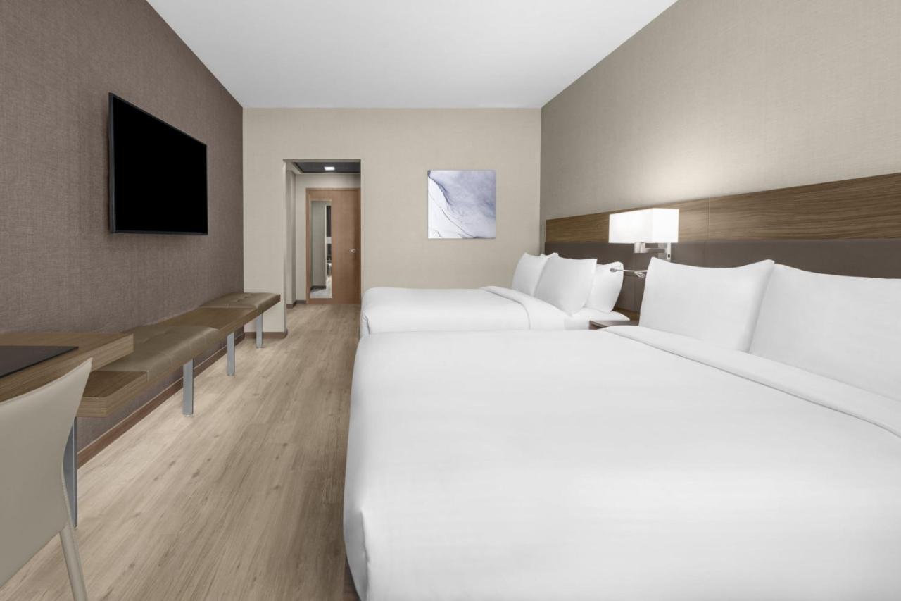 | AC Hotel by Marriott Charlotte Ballantyne