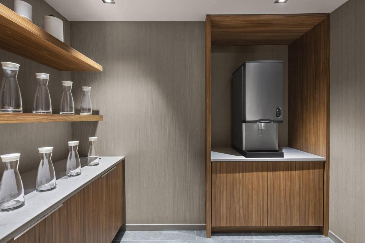 | AC Hotel by Marriott Charlotte Ballantyne
