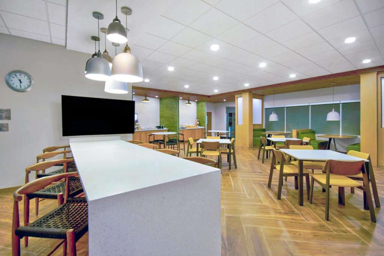  | Fairfield by Marriott Inn & Suites Cincinnati North West Chester