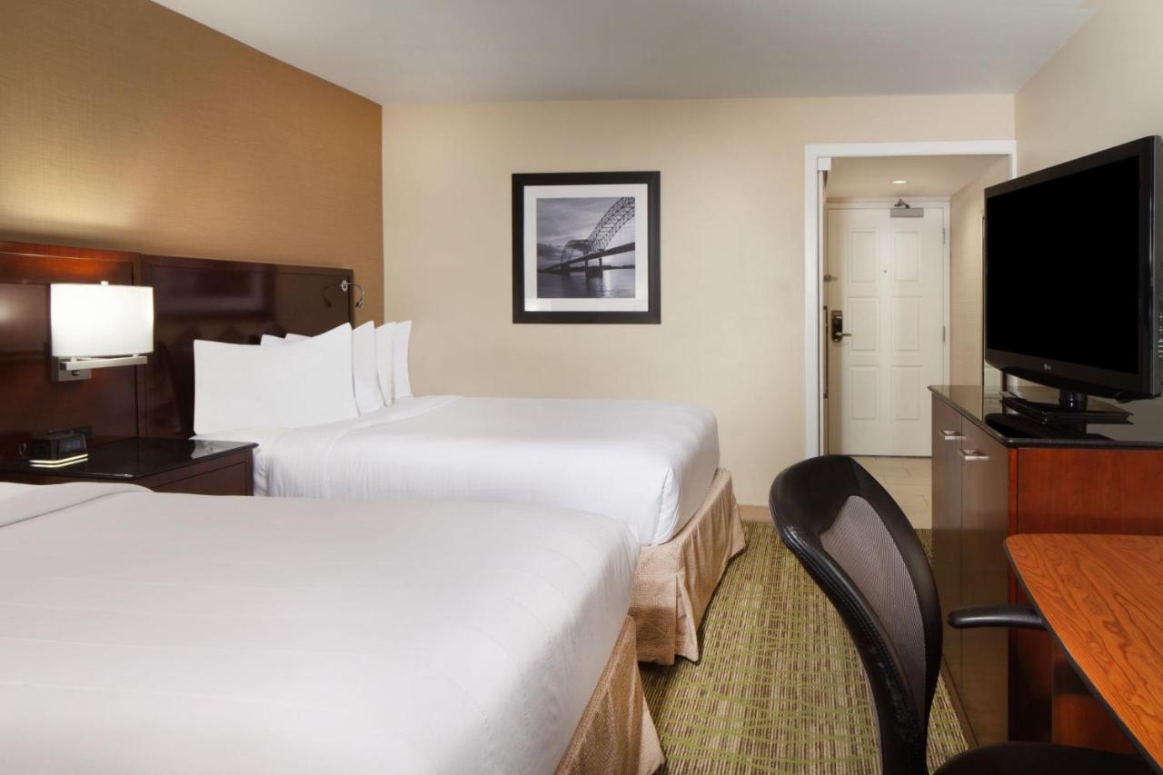 Executive Room at Marriott Memphis East