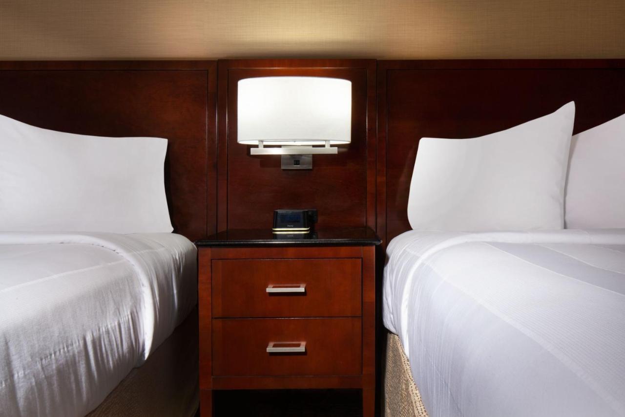 Executive Room at Marriott Memphis East