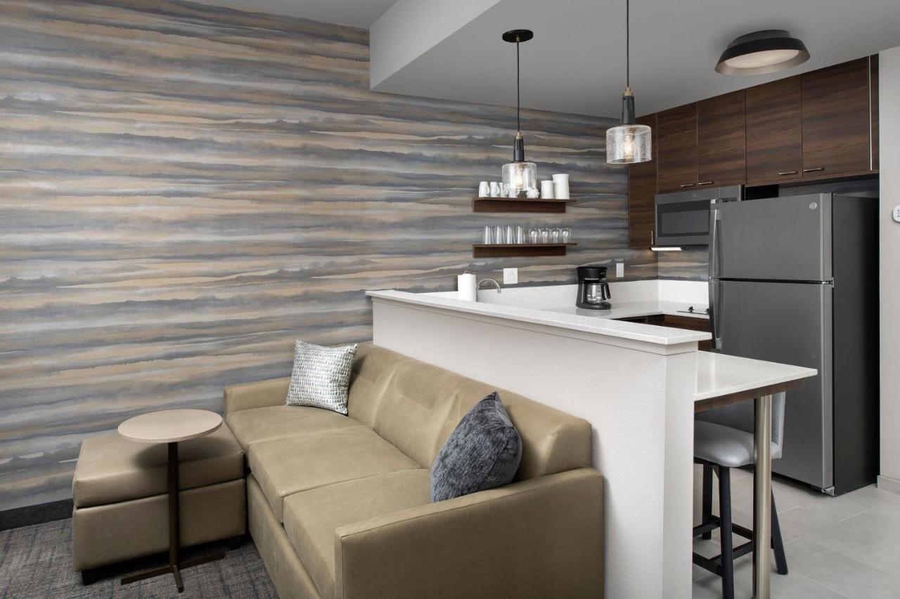 King Studio with Sofa Bed - Hearing Accessible at Residence Inn by Marriott Jacksonville Downtown