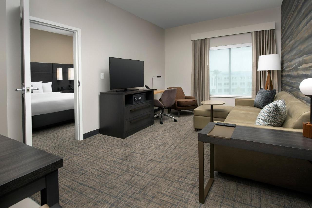 One-Bedroom Suite with Two Queen Beds and Sofa Bed at Residence Inn by Marriott Jacksonville Downtown