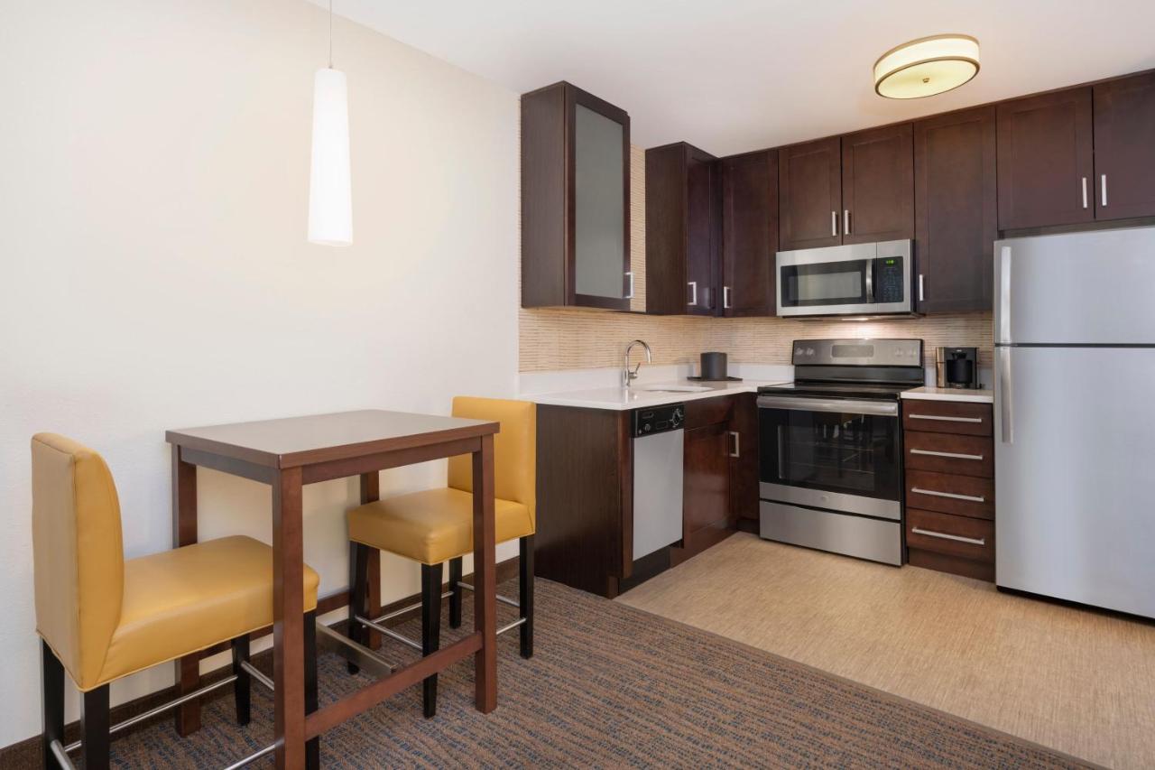| Residence Inn by Marriott Boston Bridgewater