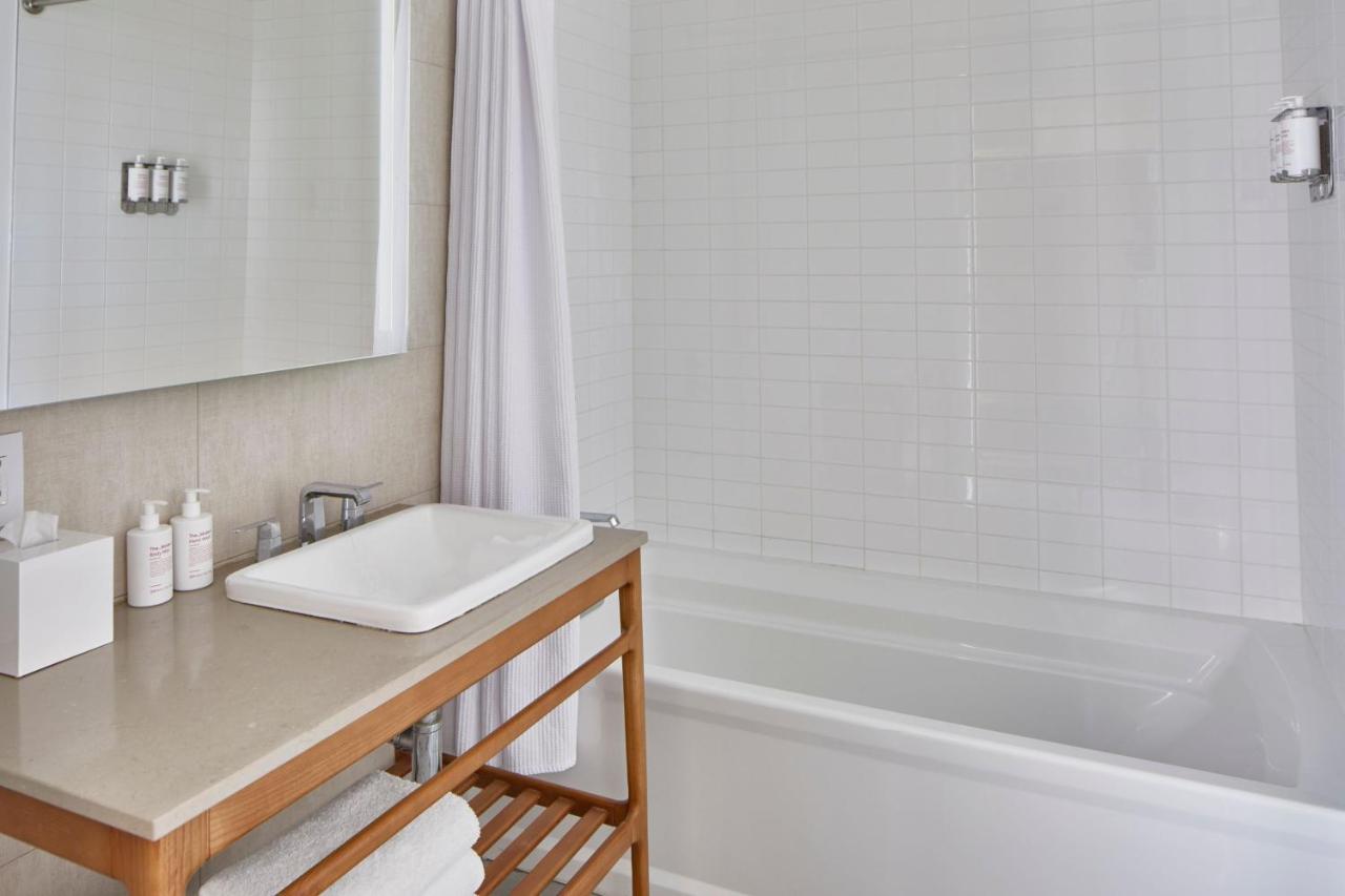 Superior, Guest room, 2 Queen at The Sarasota Modern, a Tribute Portfolio Hotel