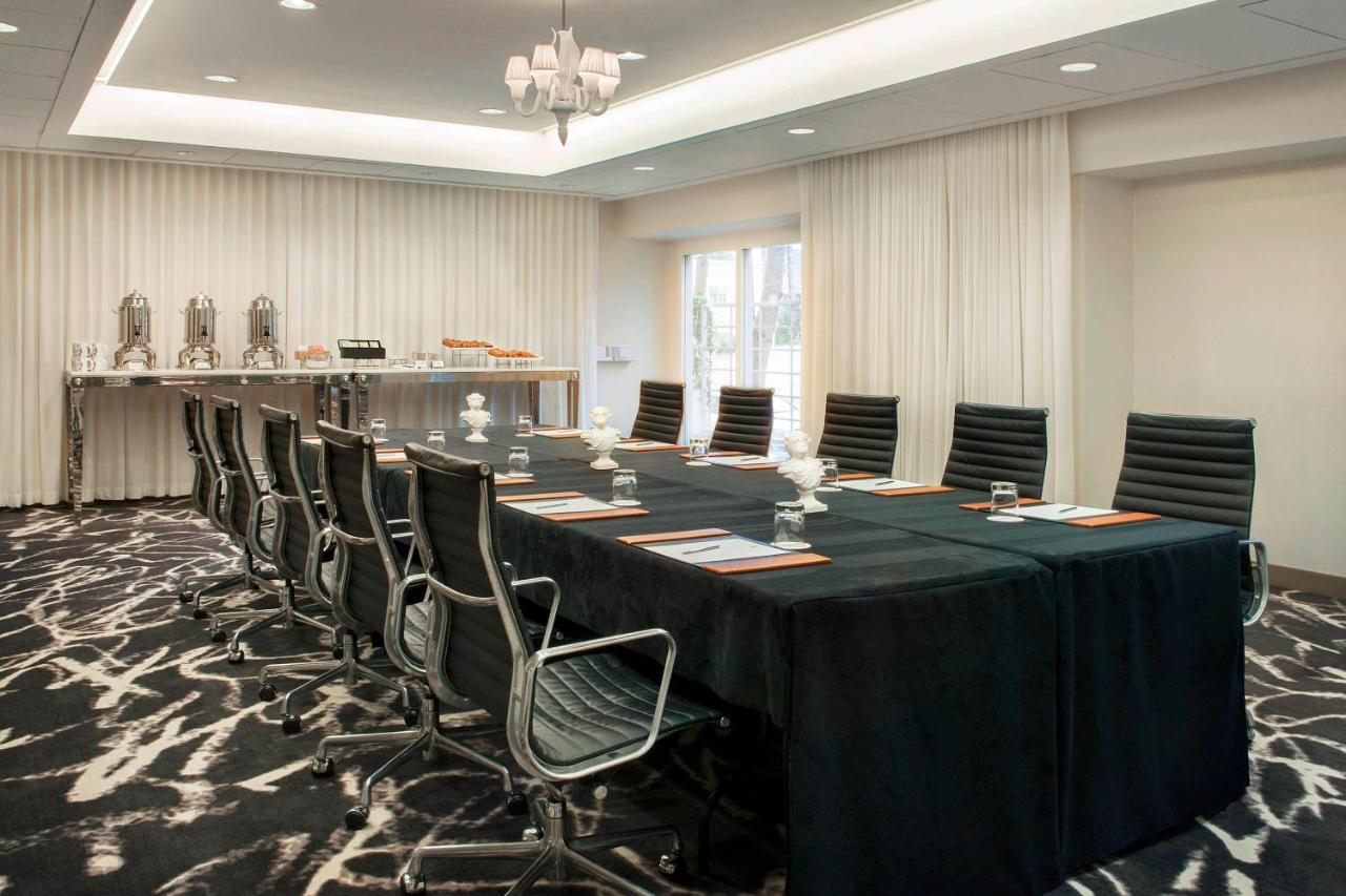 | SLS Hotel, Beverly Hills