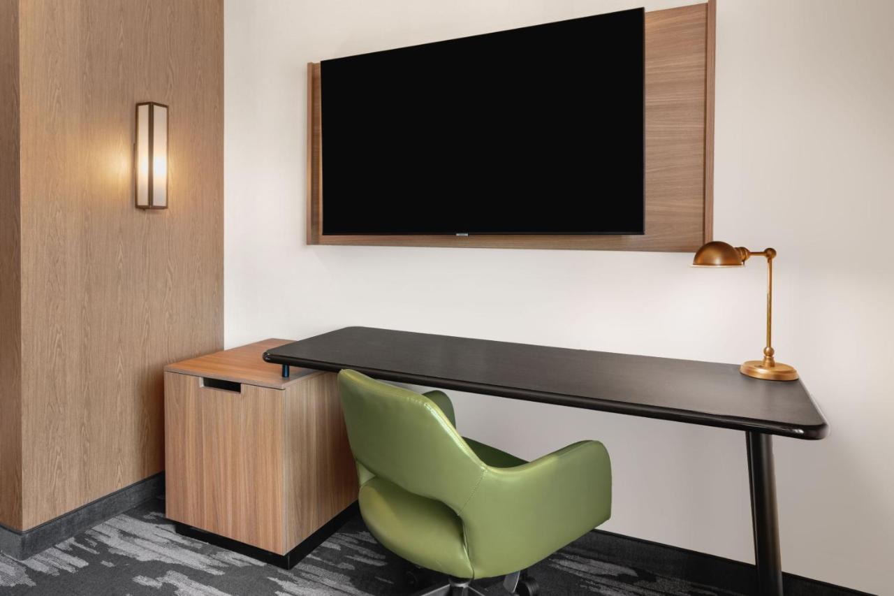 | Fairfield by Marriott Inn & Suites Seattle Poulsbo