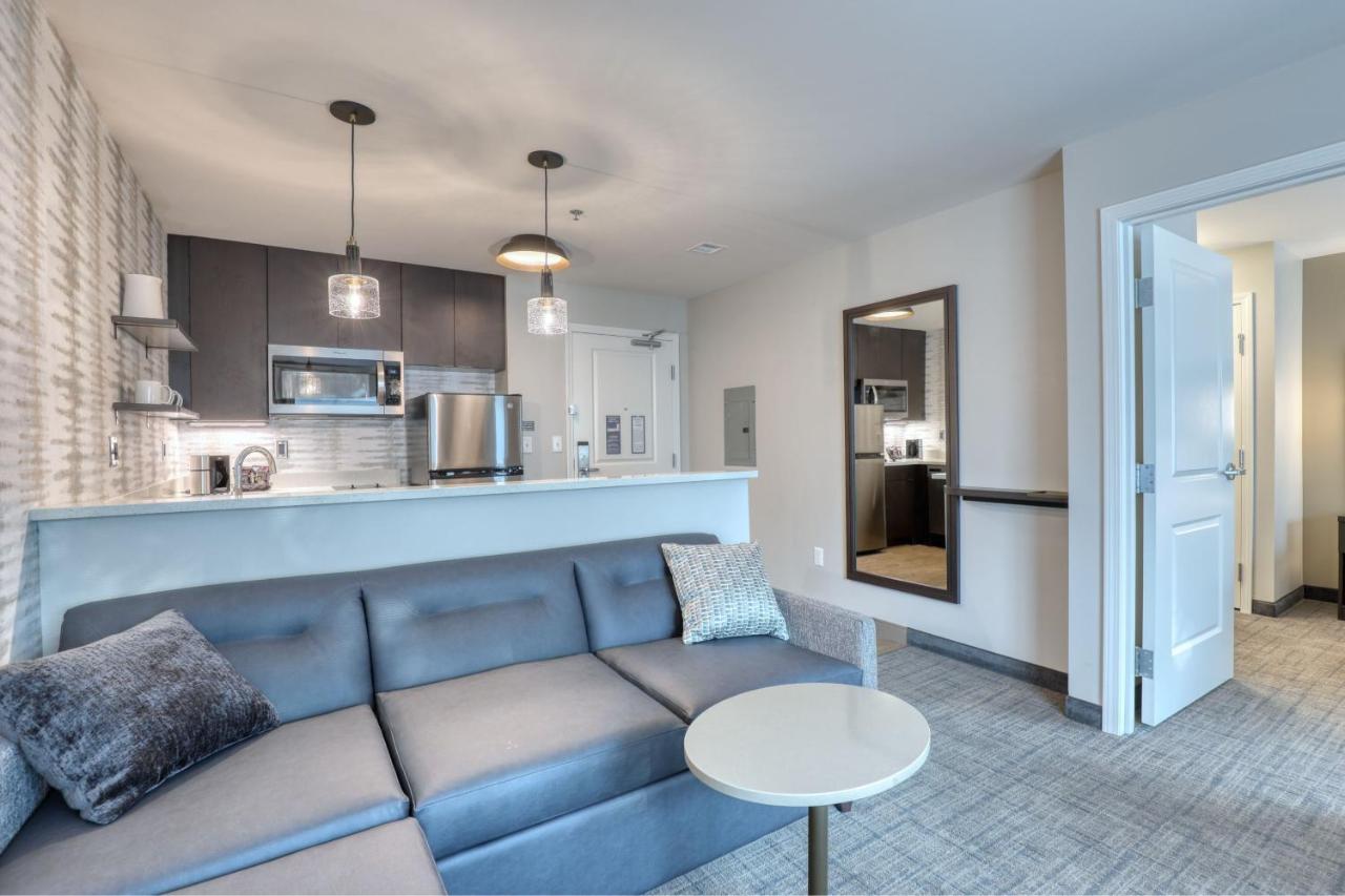 | Residence Inn Providence Lincoln