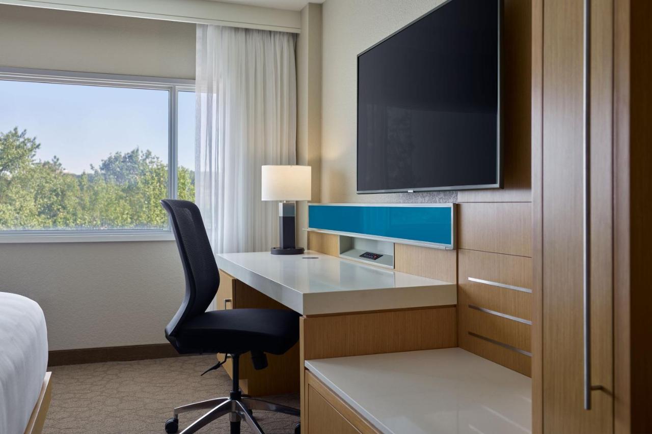 Queen Room with Two Queen Beds at Delta Hotels by Marriott Little Rock West